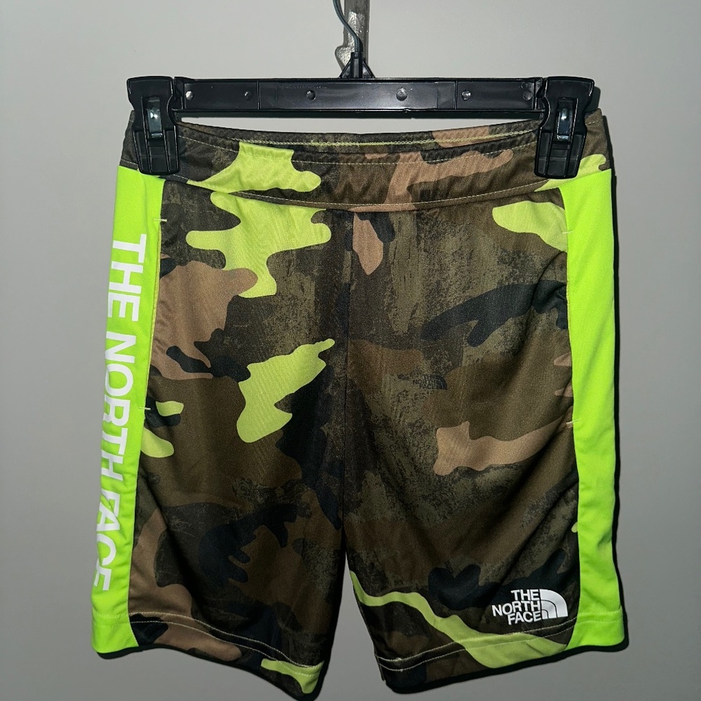 NWT Boys North Face, Size Medium, camouflage athletic shorts with neon green